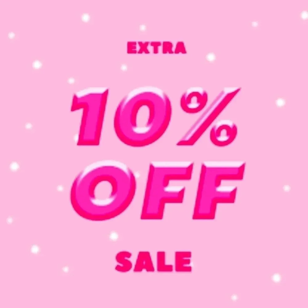 𝅺10% any item in my closet